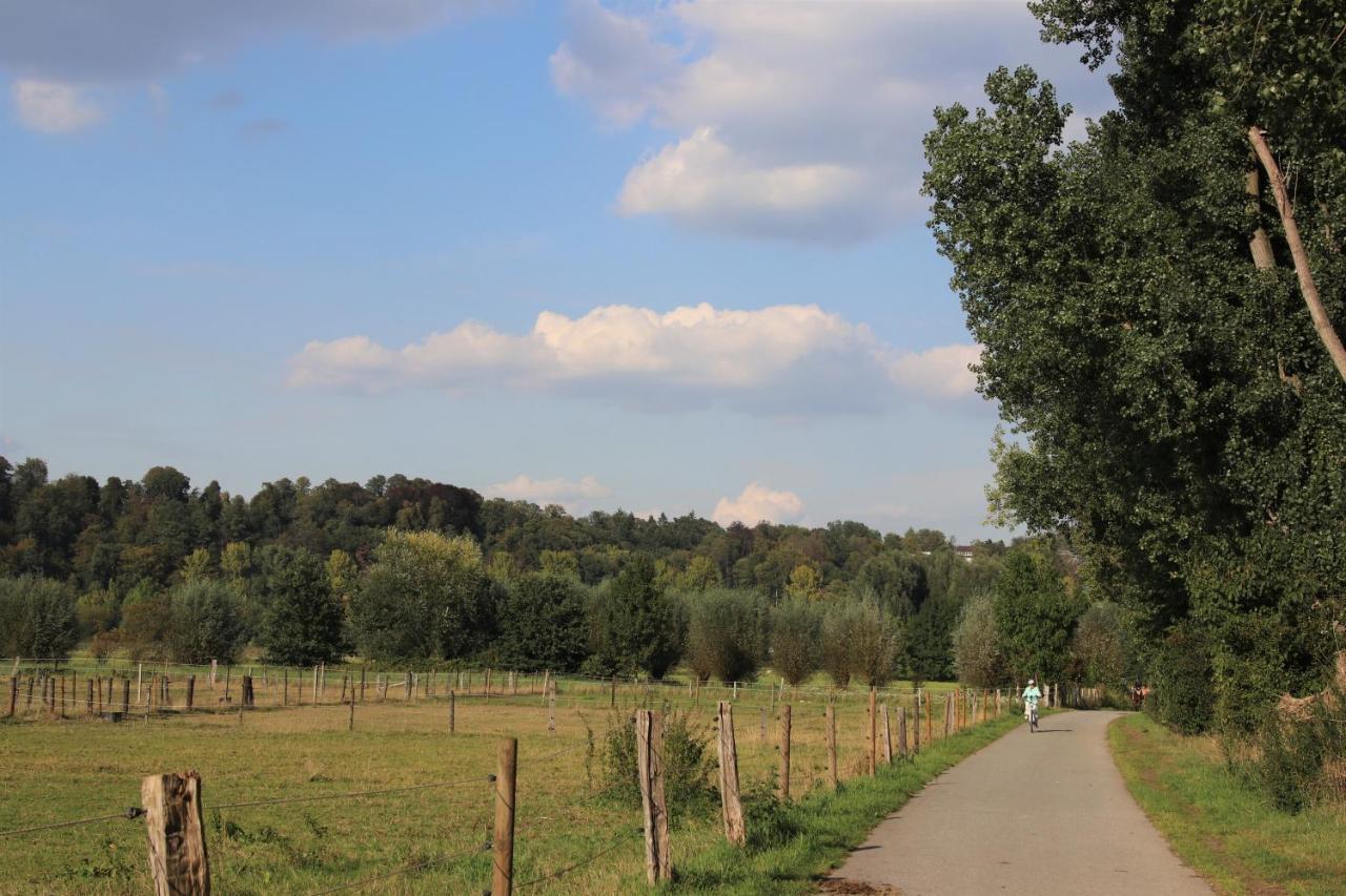 Ferienwohnung Villa Ruhr Mülheim an der Ruhr Екстериор снимка